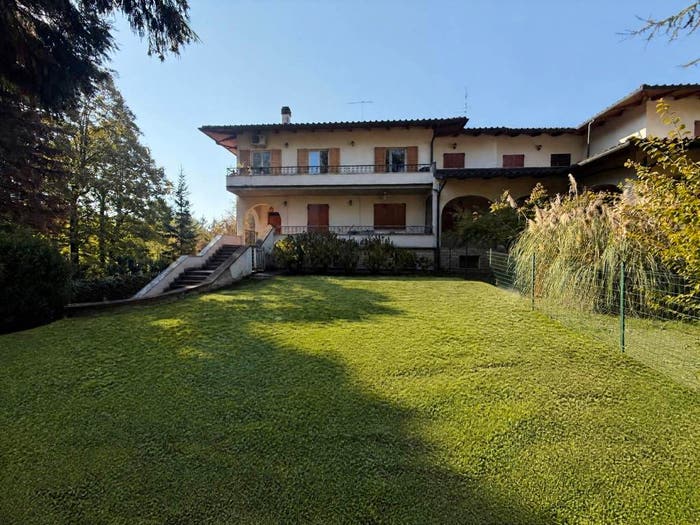 Appartamento con 6 locali in vendita in Via Umberto Giordano, Montale Rangone, Castelnuovo Rangone