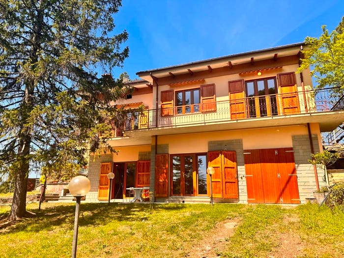 Casa con 6 locali in vendita in Frazione la ScheggiaLame, Anghiari