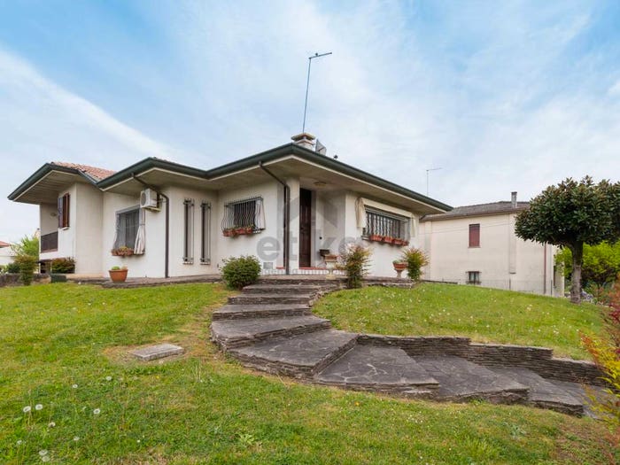 Casa con 5 locali in vendita in Via Codalunga, Mignagola, Carbonera