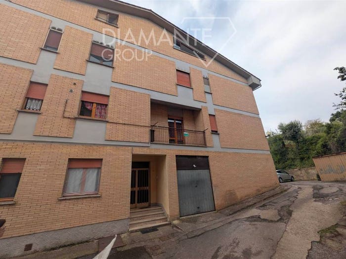 Appartamento quadrilocale in vendita in Centro, Montepulciano