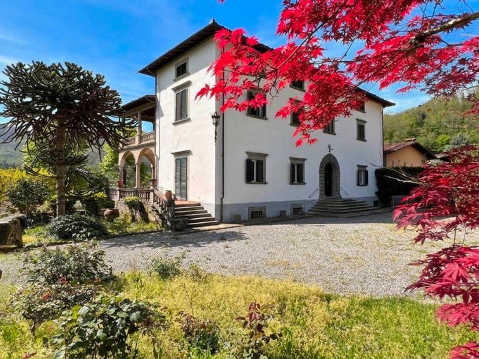 Casa con 6 locali in vendita in Via Chiesa in Fornoli, Centro, Bagni di Lucca