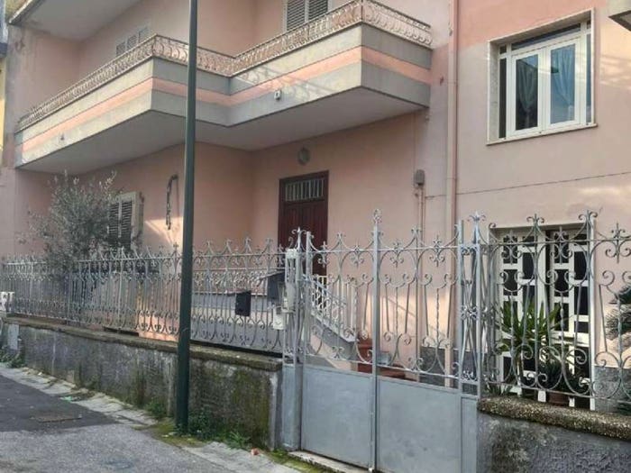 Appartamento quadrilocale in vendita in Capodrise