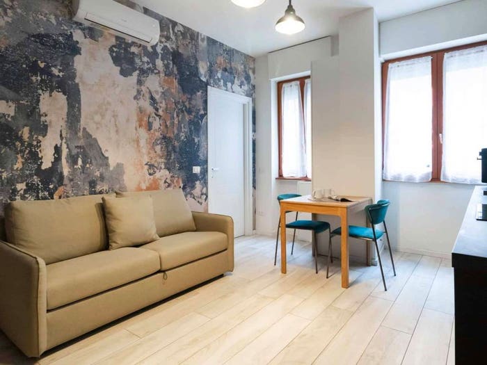 Appartamento bilocale in affitto in Cenisio, Milano