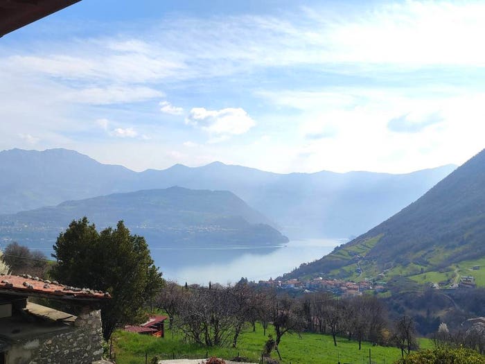 Casa con 6 locali in vendita in Vigolo