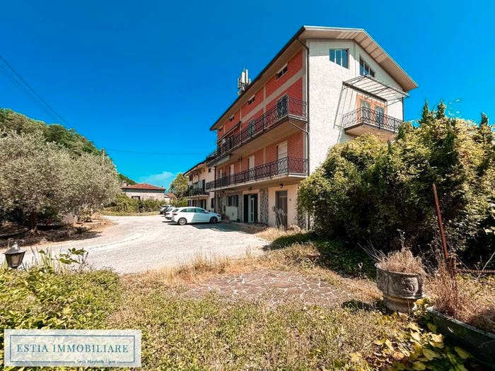 Casa con 6 locali in vendita in Via Talavorno, Stallone Talavorno, Mulazzo