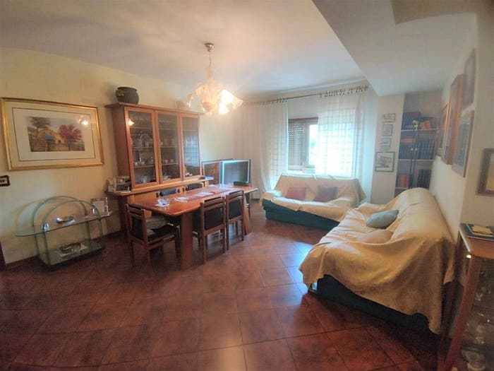 Appartamento con 5 locali in vendita in Via Don Luigi Sturzo, Centro, Avezzano