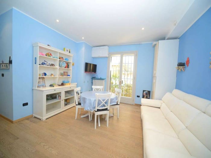 Appartamento trilocale in vendita in Viale Giosuè Carducci, Cesenatico Levante, Cesenatico