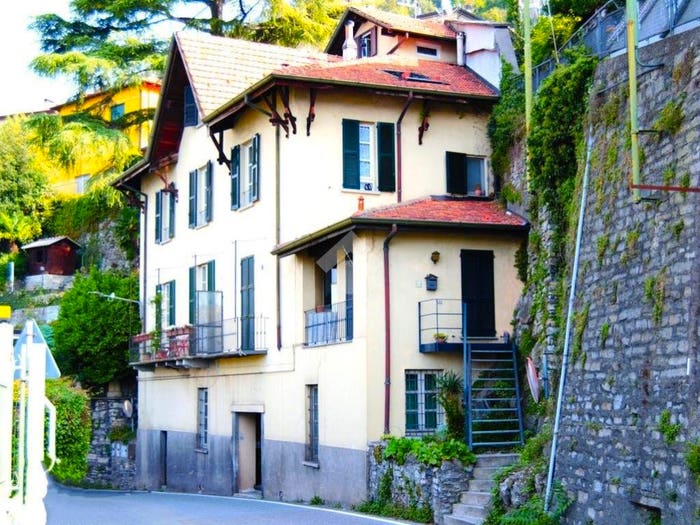 Appartamento bilocale in vendita in Via E Caronti, Blevio