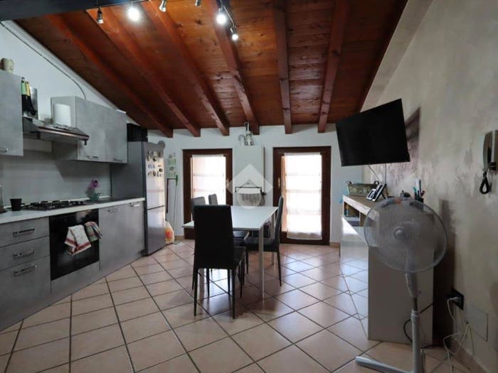 Appartamento bilocale in vendita in Via Campagna, Centro, Montirone