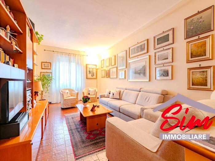 Appartamento quadrilocale in vendita in Corso Cavour snc, Centro Storico, Novara