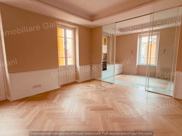 Appartamento con 6 locali in vendita in Piazza Andrea Doria, Borgo Coscia, Alassio