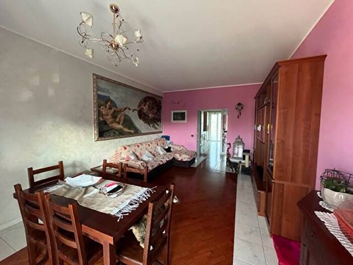 Appartamento trilocale in vendita in Via Mario Giulio Fara, Villa San Martino, Pesaro