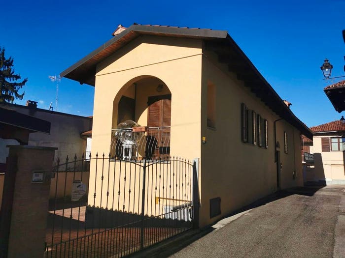 Casa con 6 locali in vendita in Via Provvidenza, Centro, Bra