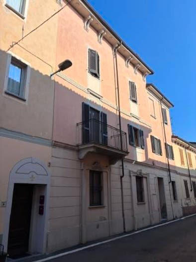 Casa con 6 locali in vendita in Viguzzolo