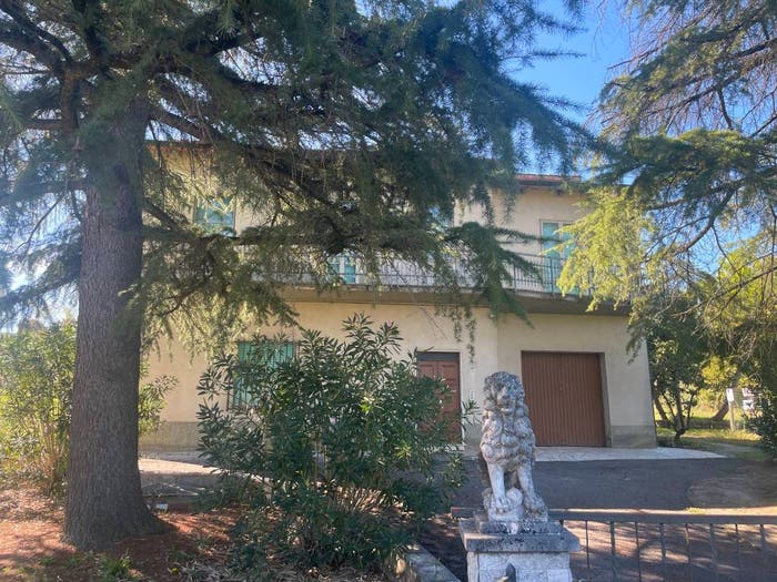 Casa con 6 locali in vendita in Via Variante San Domenico, Centro, Foiano della Chiana