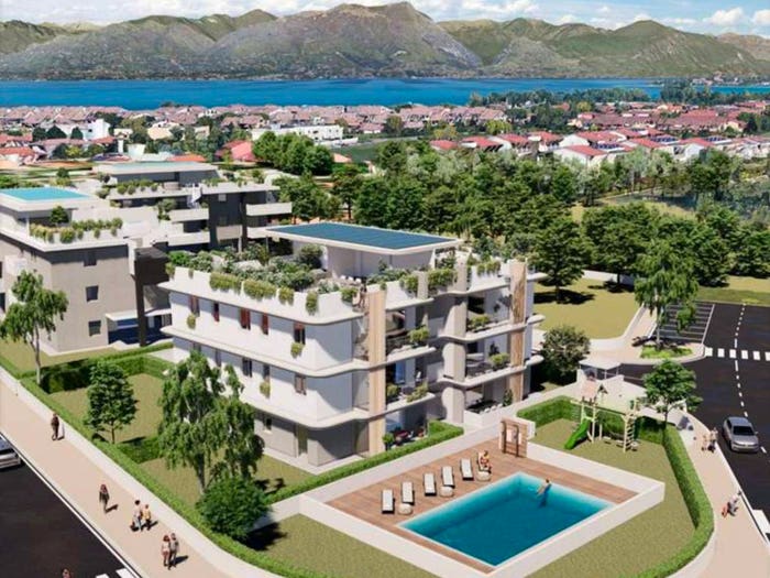 Appartamento trilocale in vendita in Via Adriano, Rivoltella, Desenzano del Garda