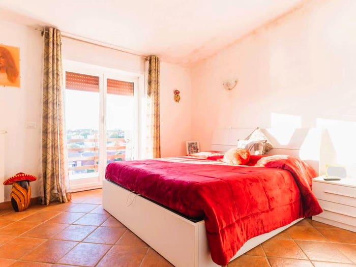 Appartamento trilocale in vendita in Via di Valle Muricana, Valle Muricana, Roma