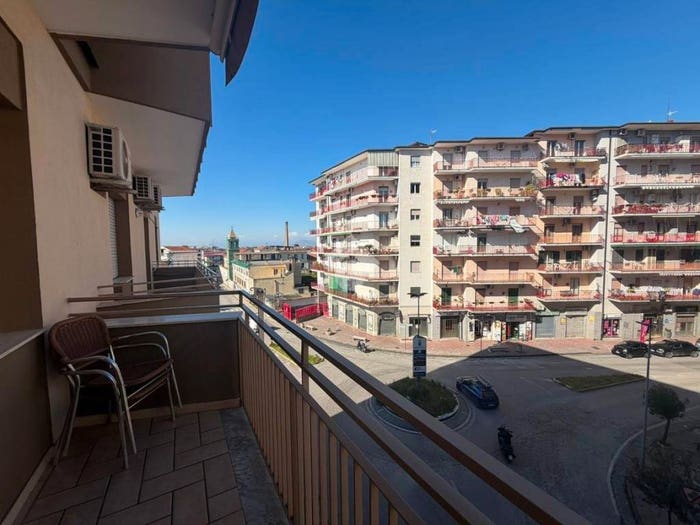Appartamento trilocale in vendita in Via Giacomo Matteotti, Grumo Nevano