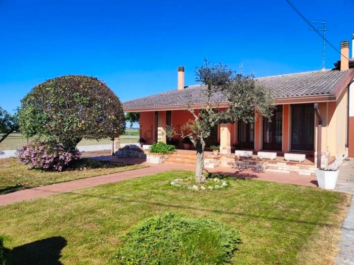 Casa con 5 locali in vendita in Canaro, Centro, Cavarzere