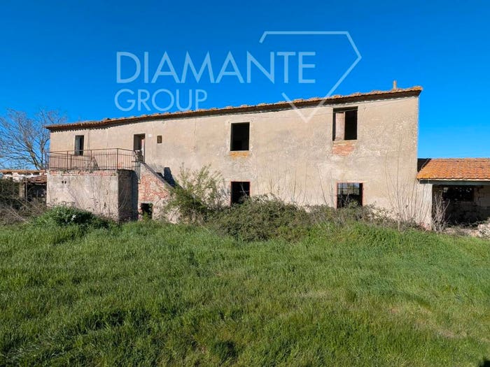 Casa con 6 locali in vendita in Centoia, Barullo Centoia, Cortona