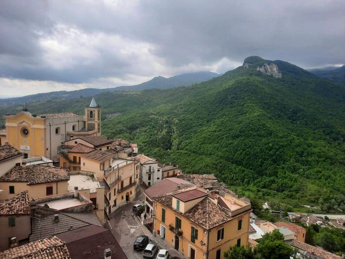Appartamento trilocale in vendita in Via San Rocco, Centro, Farindola