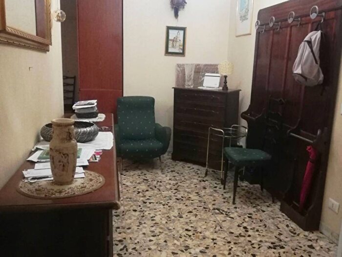 Appartamento trilocale in vendita in Via Pallante, Furio Camillo, Roma