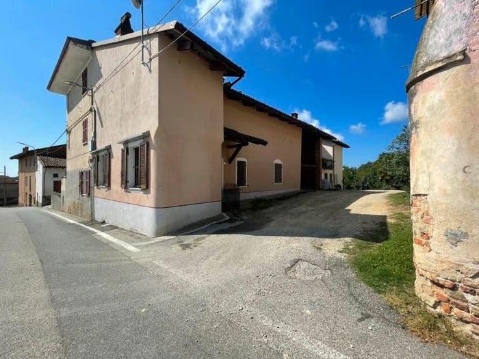 Appartamento bilocale in vendita in Via Lame, Canale