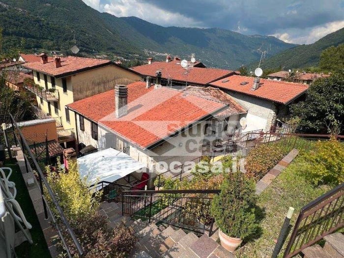 Casa con 5 locali in vendita in Monasterolo, Monasterolo del Castello