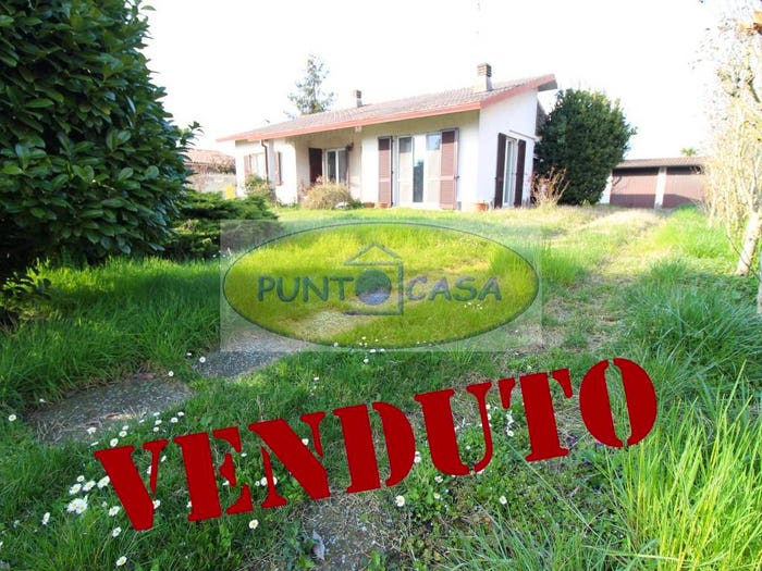 Casa con 5 locali in vendita in Via Achille Grandi, Centro, Massalengo