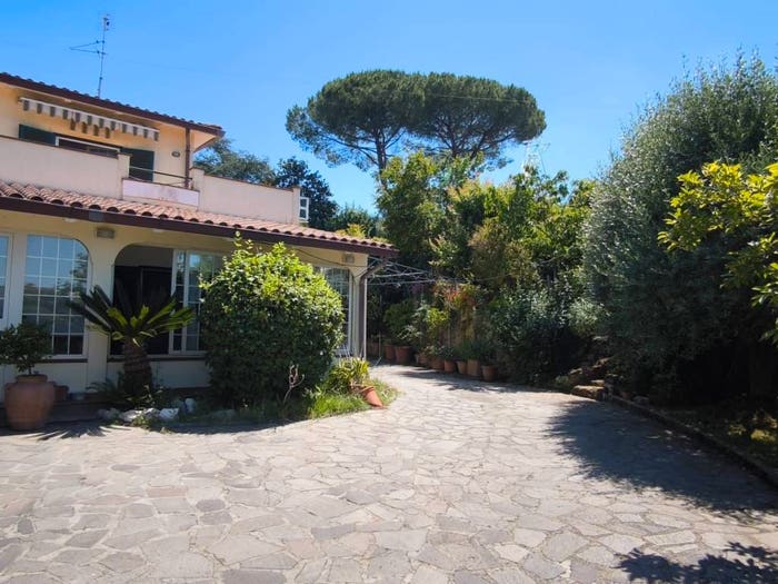 Casa con 6 locali in vendita in Via Don Umberto Terenzi, Castel di Leva, Roma