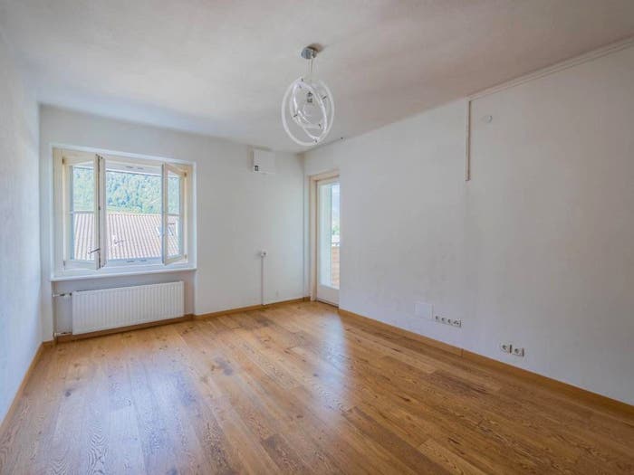Appartamento trilocale in vendita in Via Venosta, Centro, Lasa