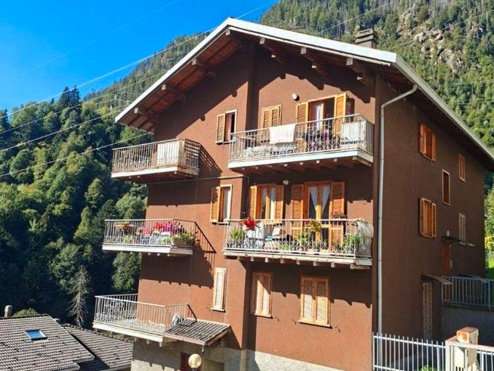Appartamento trilocale in vendita in Via Zappello, Centro, Branzi