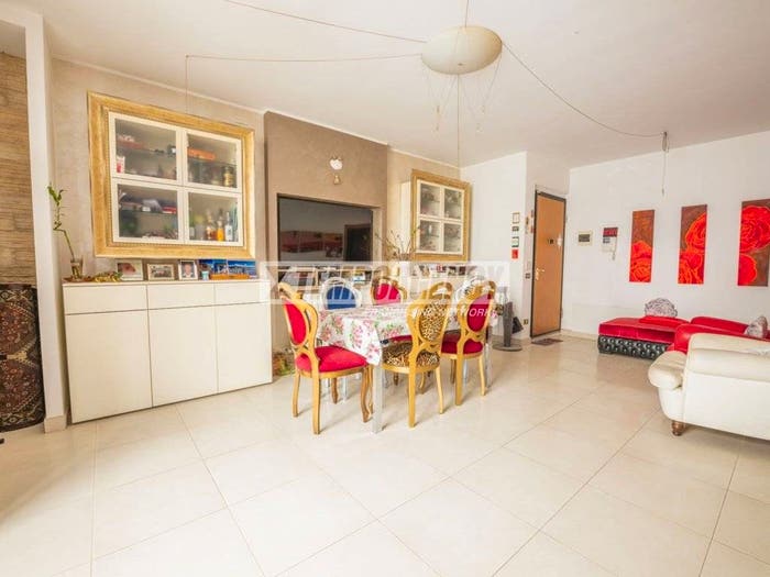 Appartamento con 5 locali in vendita in Via le Conce, Corridonia