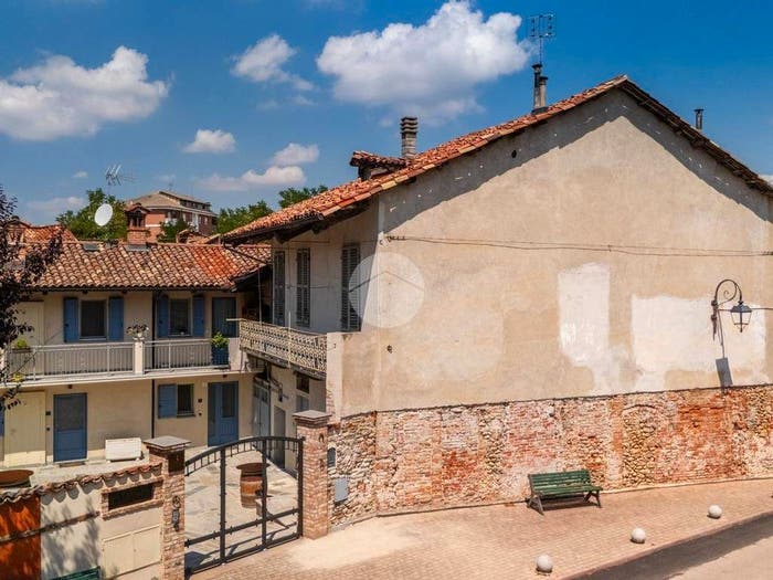 Appartamento trilocale in vendita in VIA CRISTOFORO COLOMBO, Centro, Narzole