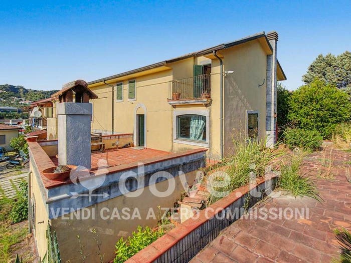 Casa con 5 locali in vendita in Via Vincenzo Padula, Settingiano