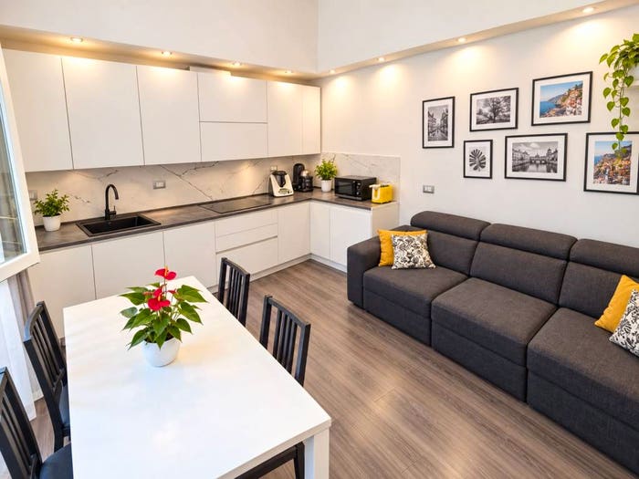 Appartamento con 5 locali in vendita in Via Sidney Costantino Sonnino, Alberti Bellariva, Firenze