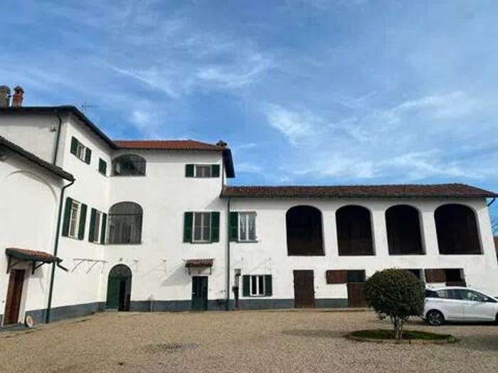 Casa con 6 locali in vendita in Merella No Number, Novi Ligure