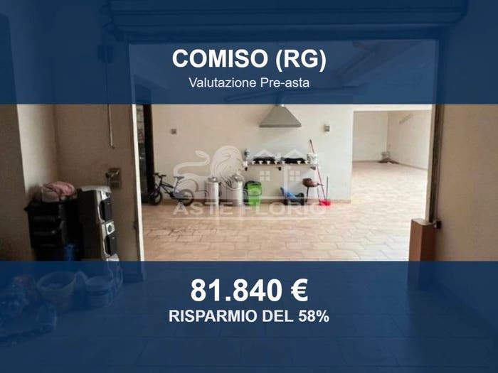 Appartamento trilocale in vendita in Via Frà Mansueto Cobisi, Centro, Comiso