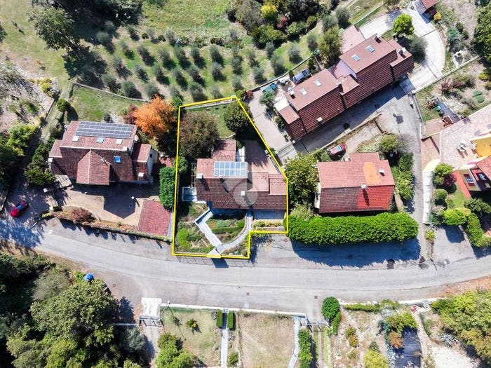 Casa con 6 locali in vendita in Strada Sant'Antonio, Albugnano