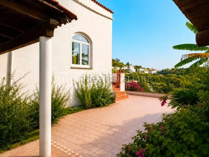 Casa trilocale in vendita in Via Angelo Migliaccio, Barano d'Ischia