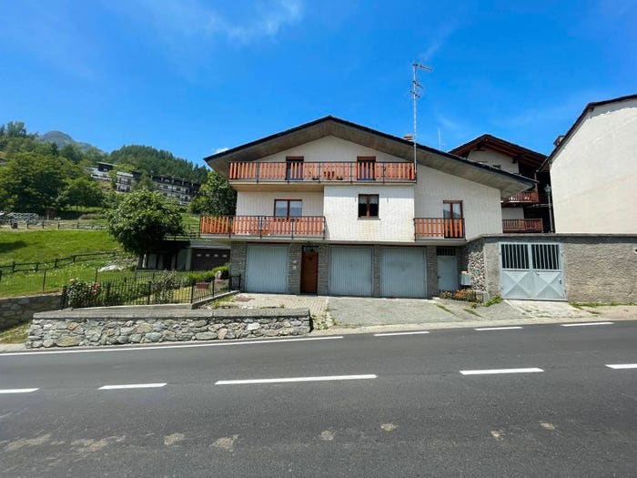 Casa con 6 locali in vendita in Frazione Mongnod, Mongnod, Torgnon