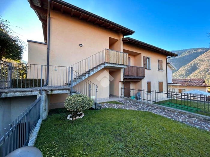 Casa trilocale in vendita in Via Finale, Cerete Basso, Cerete