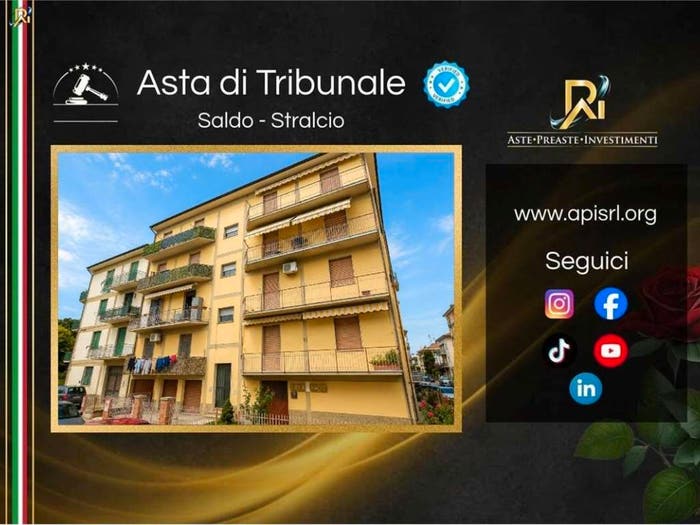 Appartamento quadrilocale in vendita in Via Flli Rosselli, Canonica, Certaldo
