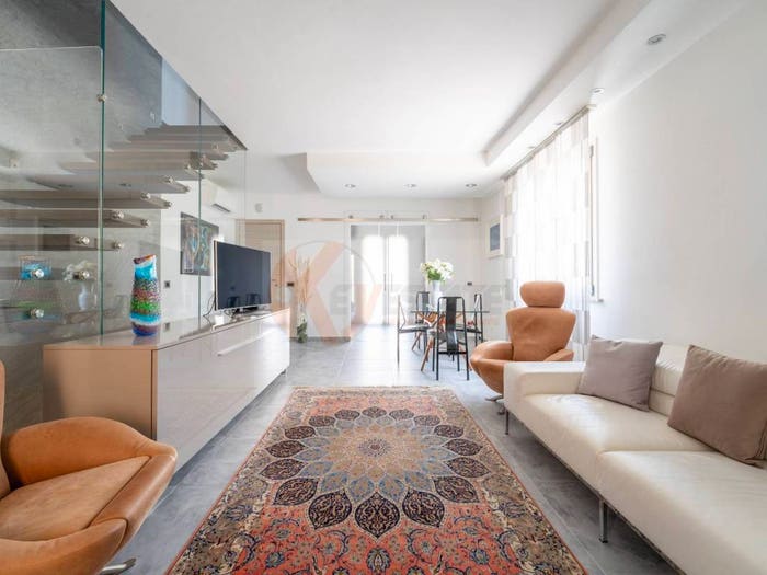 Appartamento con 6 locali in vendita in Via Parc Guell, Mercede Calabona, Alghero
