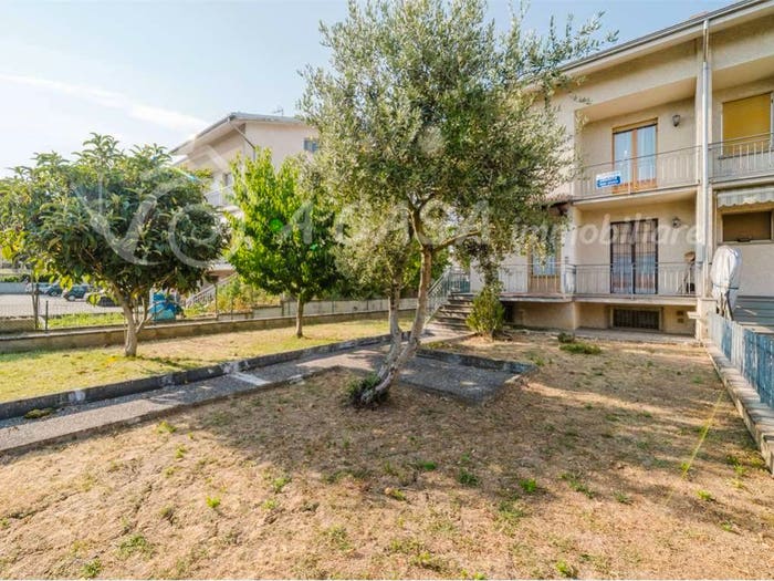 Casa con 5 locali in vendita in Via Jasoni, Centro, Medesano
