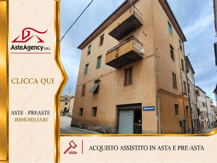 Appartamento quadrilocale in vendita in via Gioacchino Giustini, Centro, Corridonia