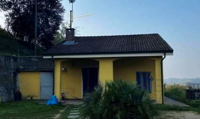 Casa quadrilocale in vendita in Via Valmonaca, Rocca d'Arazzo