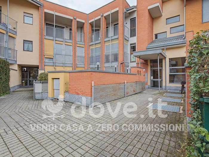 Appartamento quadrilocale in vendita in Via Cristoforo Colombo, Centro, Caselle Torinese