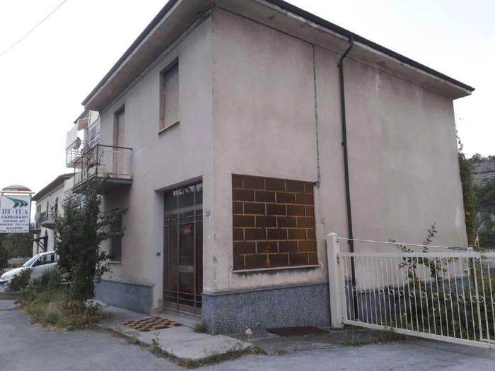 Casa con 5 locali in vendita in Via Giuseppe Mazzini, Bormida Genepro, Cengio