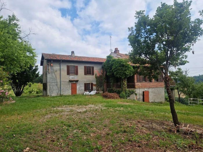 Casa con 6 locali in vendita in Crotesi No Number, Casteggio
